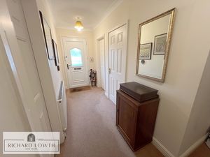 Entrance Hallway- click for photo gallery